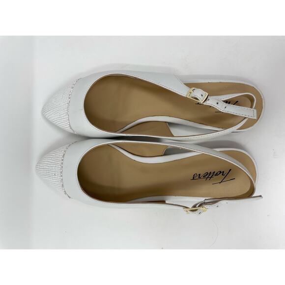 Trotters Womens Halsey Flat White Adjustable Ankle Strap Size 8.5 - Picture 6 of 11